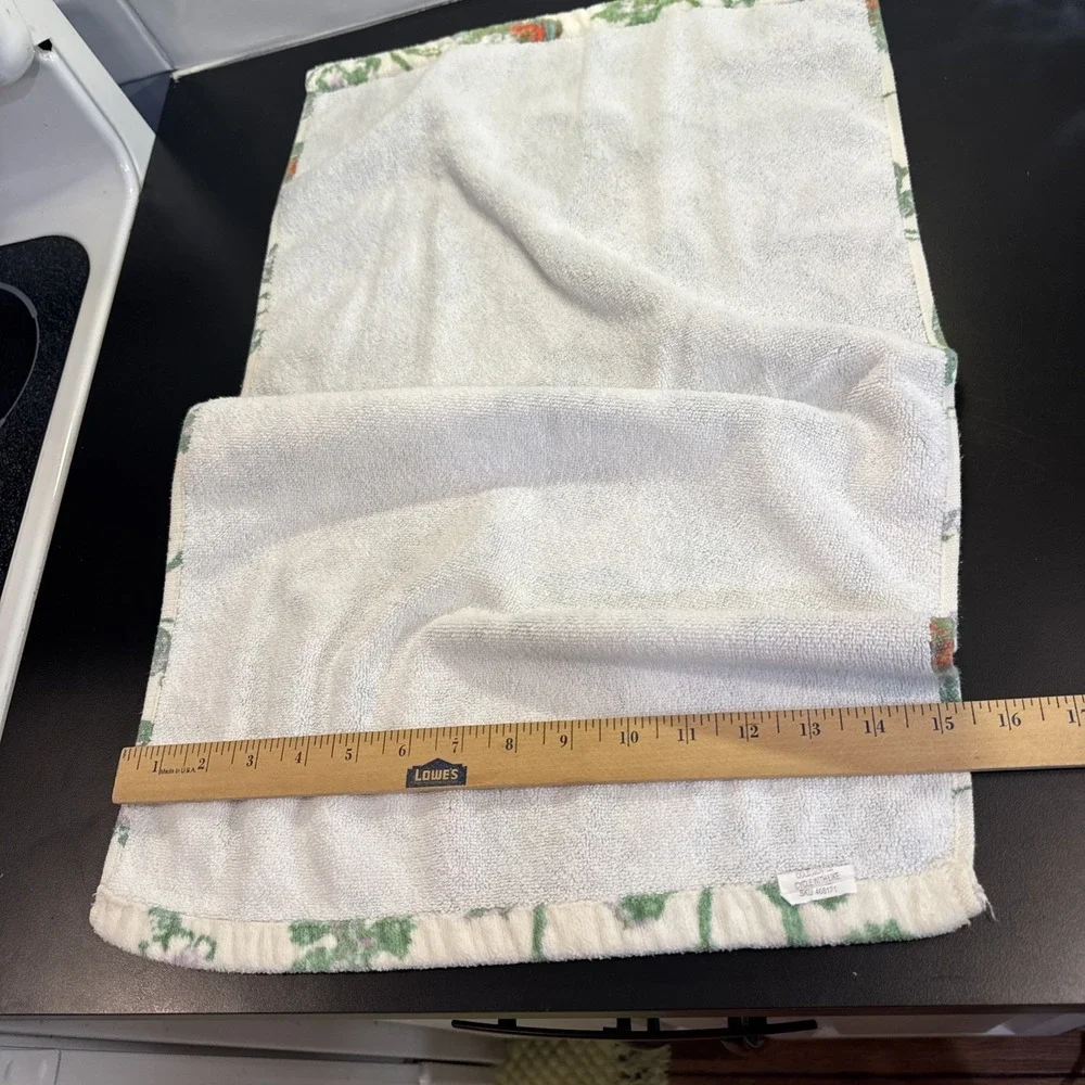 World Market Retro Floral with Birds‎ Towel Set of Two
